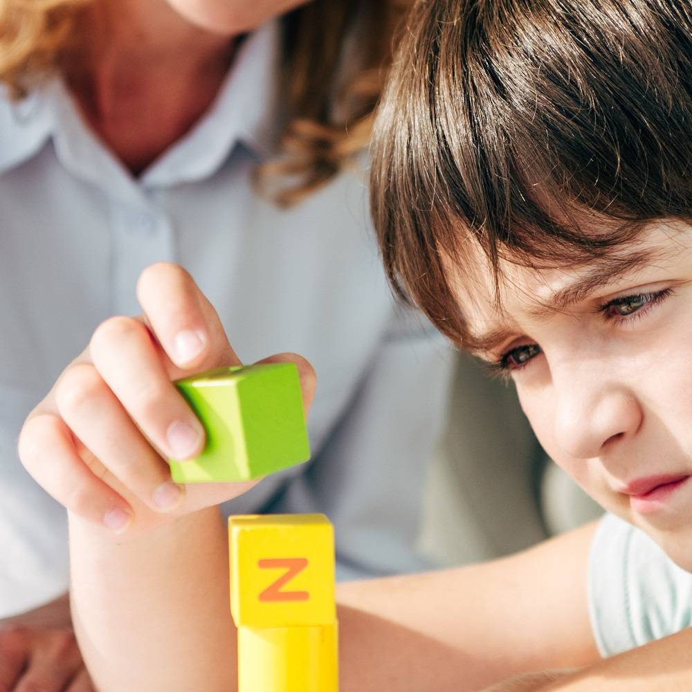 افضل مركز علاج طبيعي لعلاج تاخر الحركة عند الاطفال في جدة