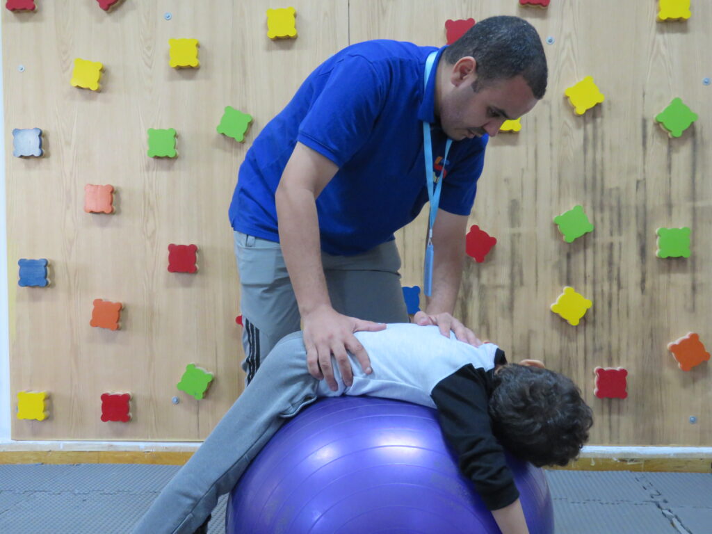 افضل مركز تعليم مهارات الرعاية الذاتية للاطفال مركز مراحل العلاج في جدة